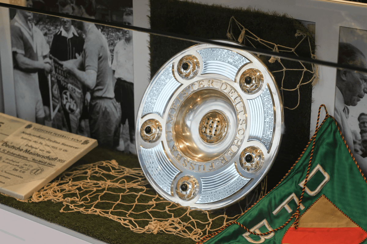 Stadionführung "RWE hautnah" 07.01.2027 - 15.00 Uhr