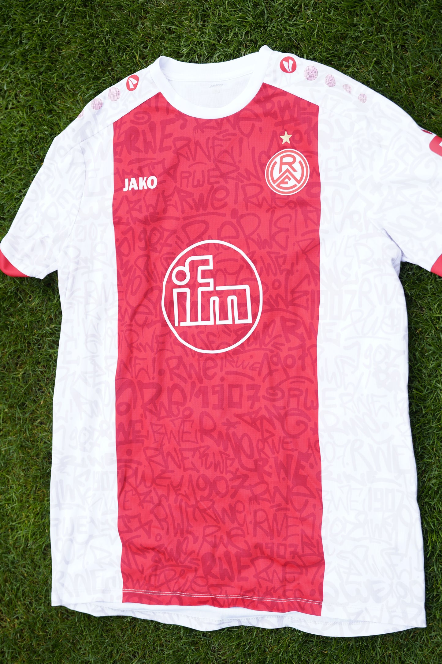 DFB-Pokal-Trikot | vs. BVB 25/26 | #39 Swajkowski - signiert