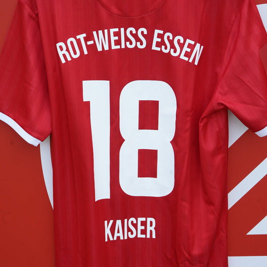 Sondertrikot „70 Jahre DM“ | vs. Rostock 24/25 | Nils Kaiser