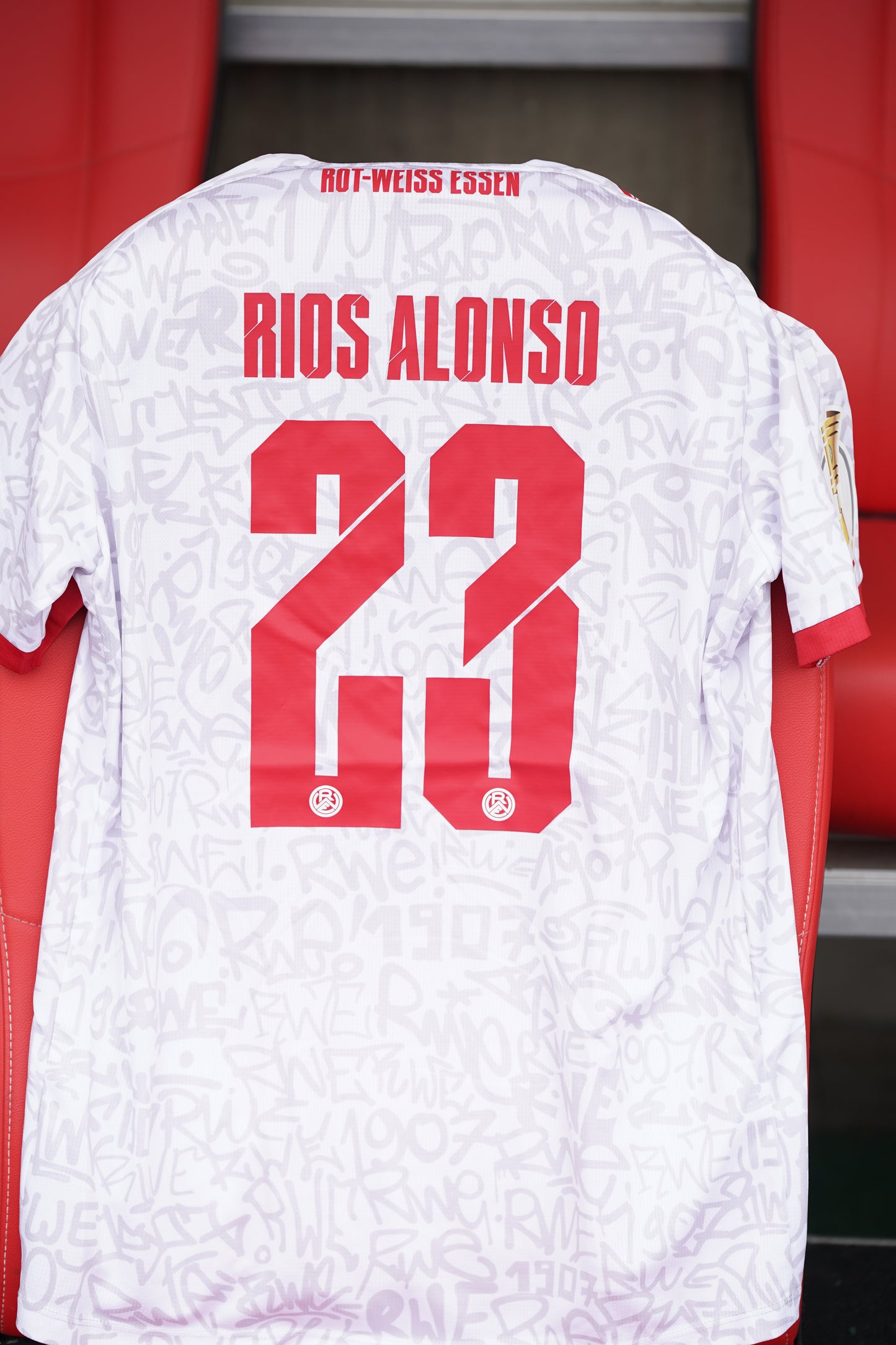 DFB-Pokal-Trikot | vs. BVB 25/26 | #23 Rios Alonso - signiert