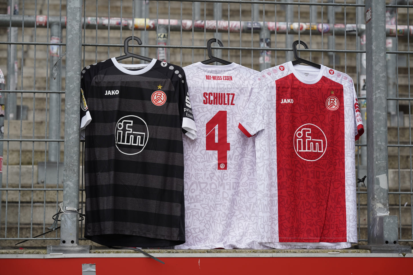 DFB-Pokal-Trikot | vs. BVB 25/26 | #39 Swajkowski - signiert