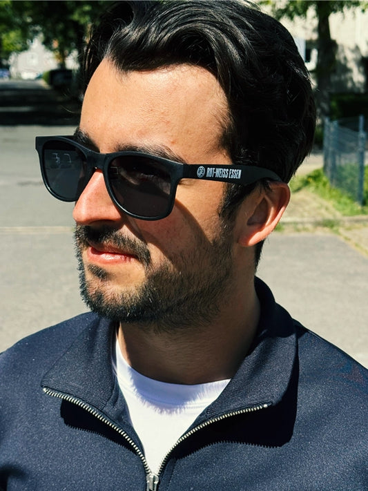 Sonnenbrille schwarz